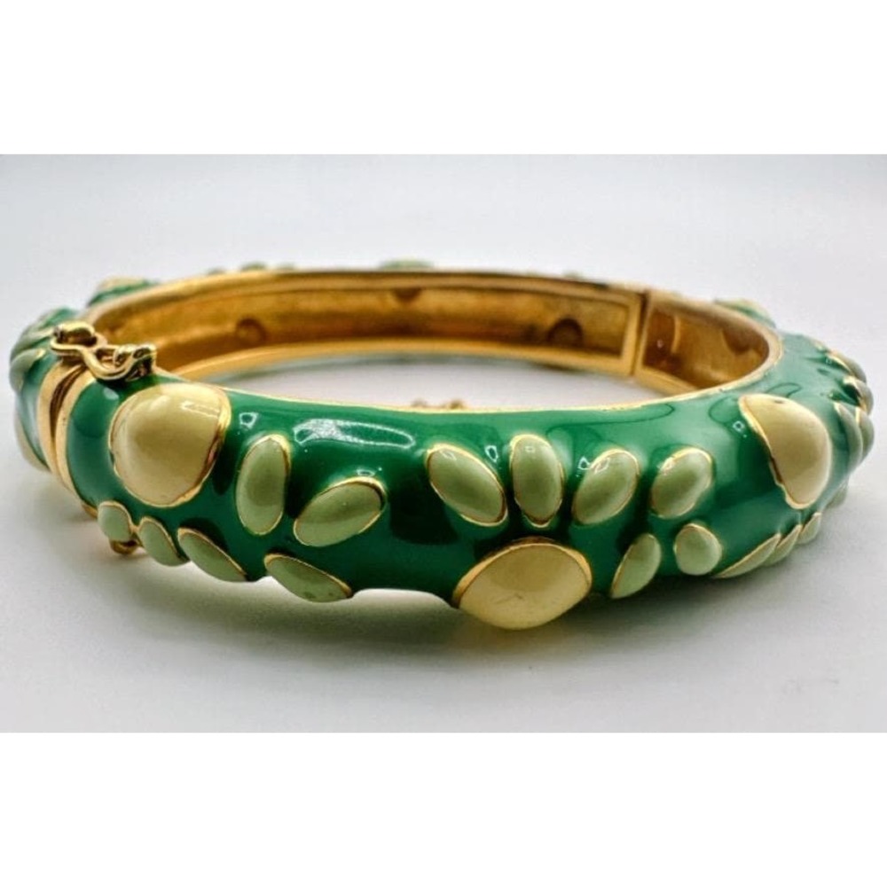 Green Cream Enamel Floral Hinged Bangle Bracelet Gold Tone Safety Chain